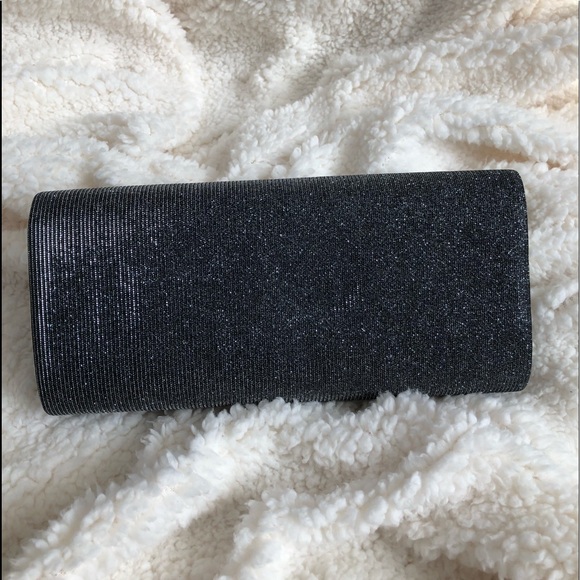 Lily & Ivy Sparkling Grey Evening Clutch - Picture 2 of 5
